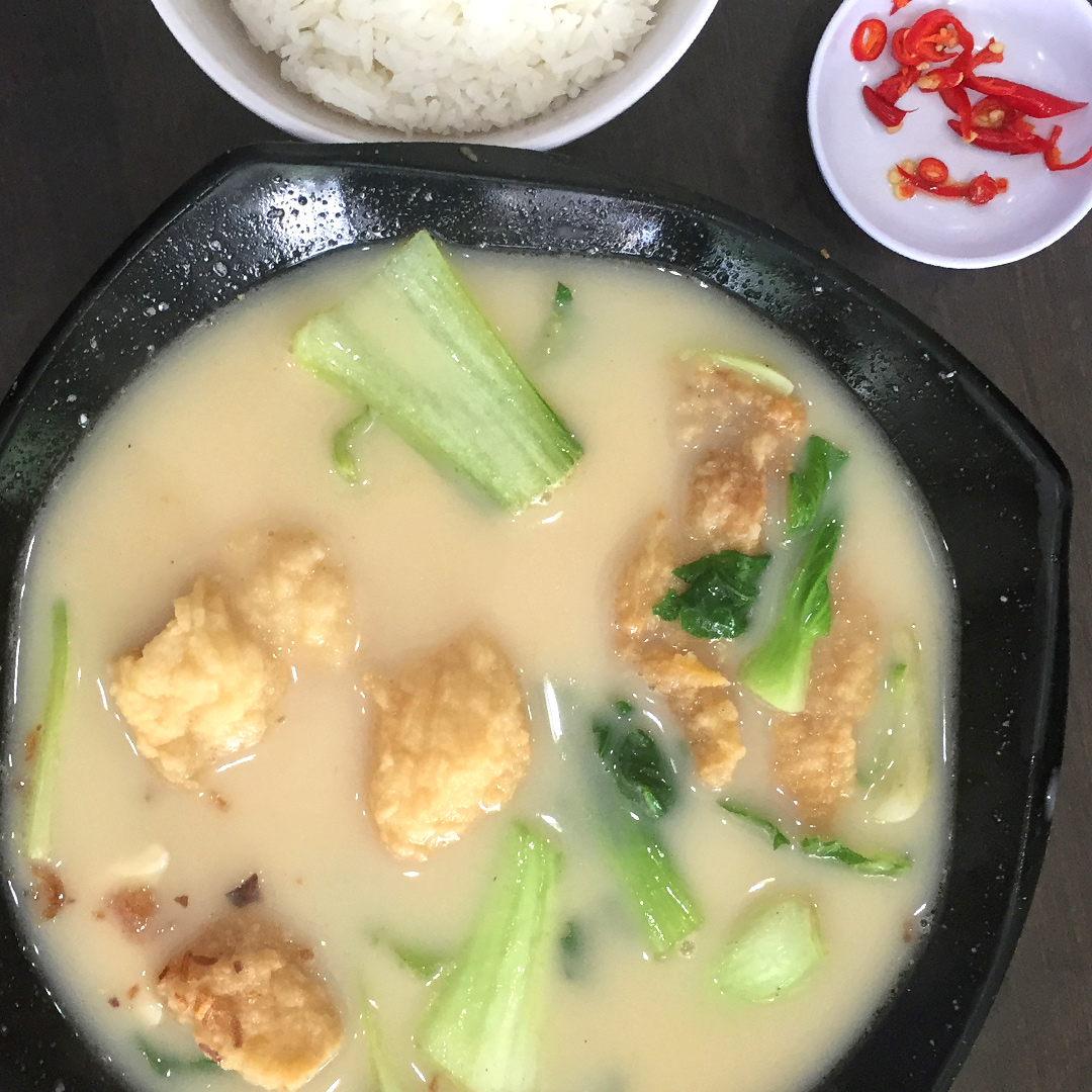 Xin Yuan Ji 新源记 Cheap Fish Soup at Bugis' Tan Quee Lan Street